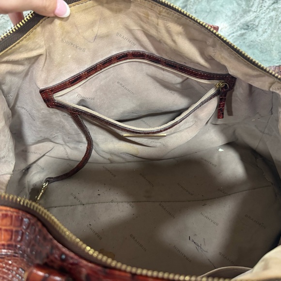 Brahmin Chestnut Croc-Embossed Shoulder Bag with Gold Medallion - Picture 3 of 6